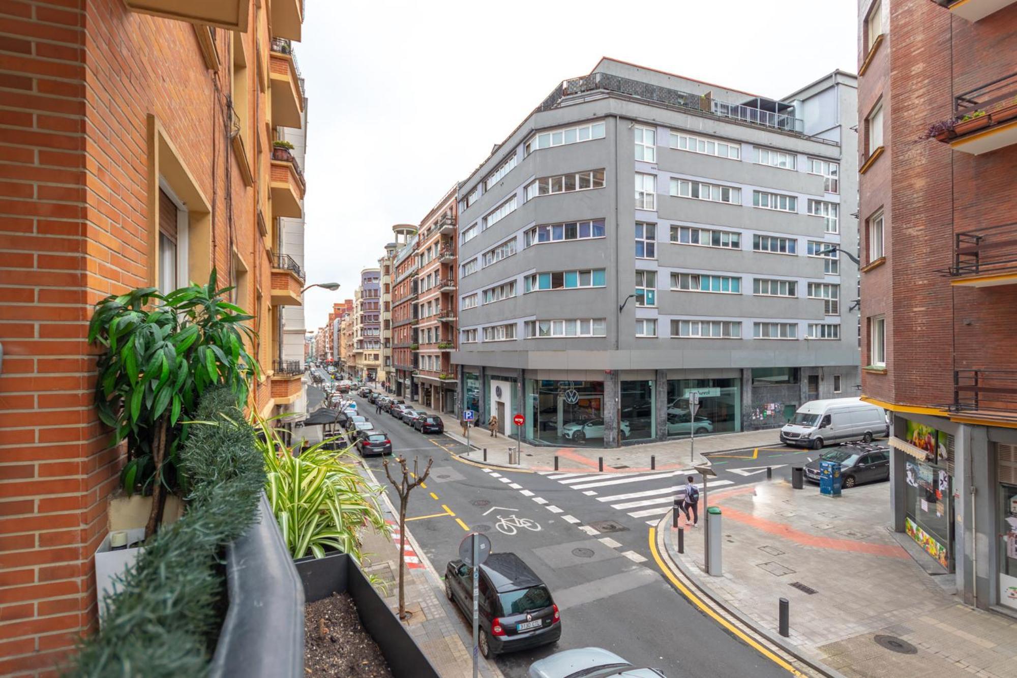 Apartamento En Licenciado Poza Бильбао Экстерьер фото
